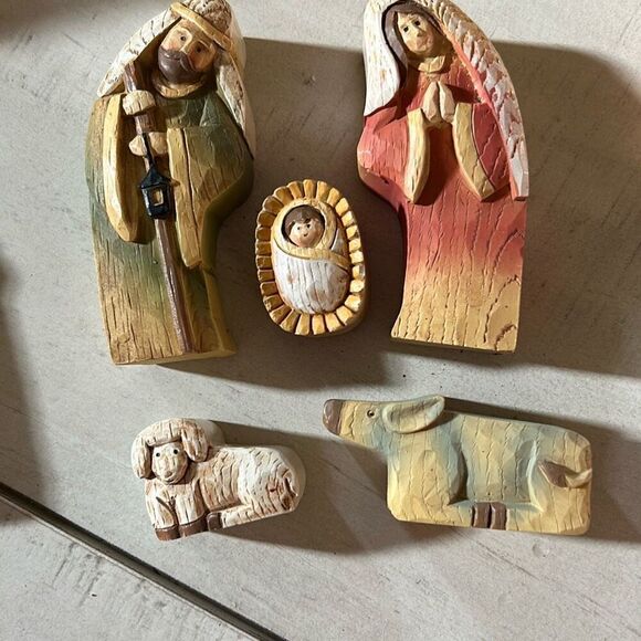 Amazing Nativity 3 D Puzzle - Picture 13 of 17